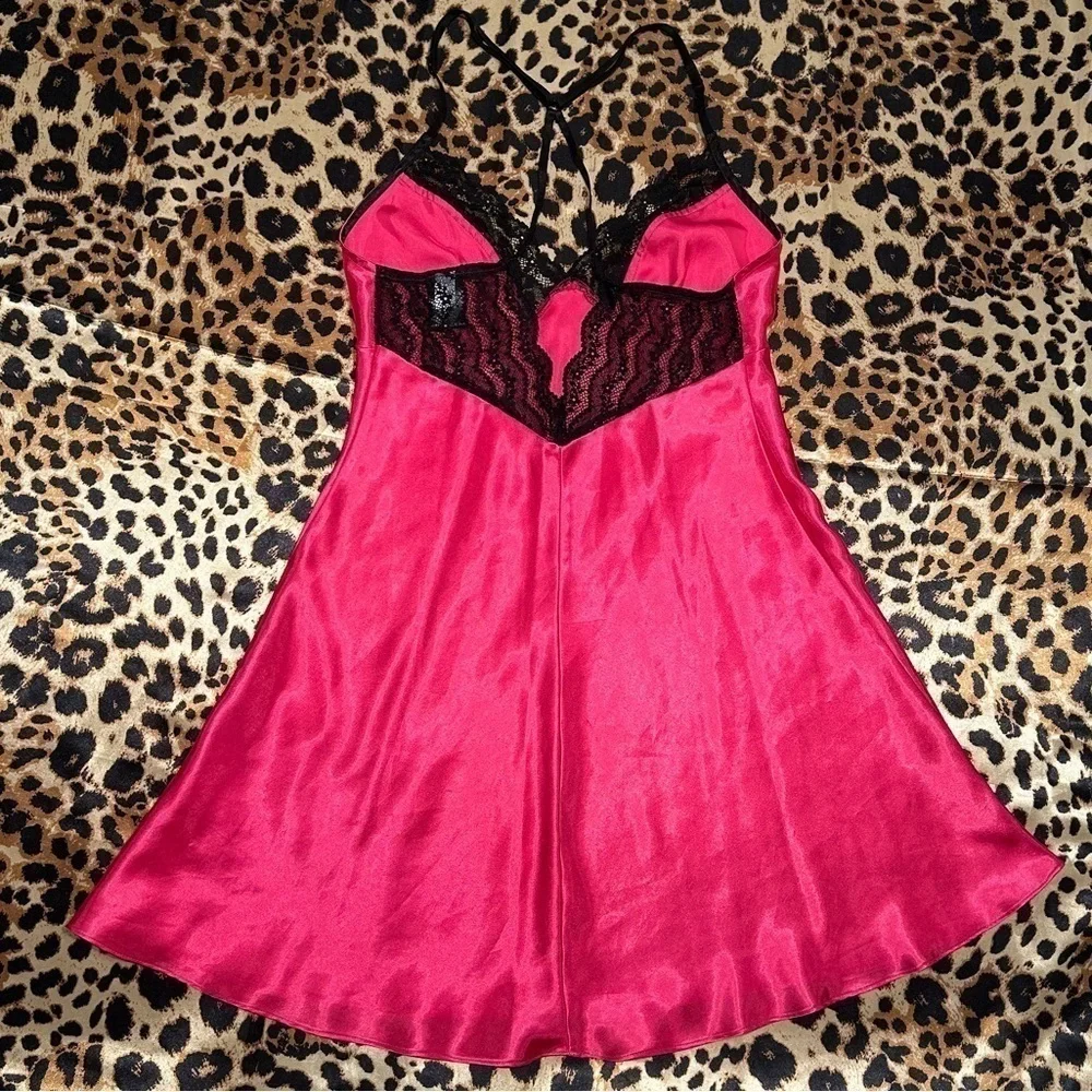 Apt. 9 Hot Pink & Black Lace Satin Slip